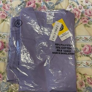 NWT Scrub Set Unisex